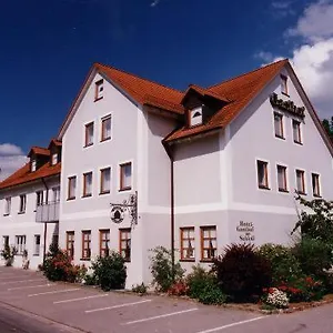 Am Schloss Pilsach